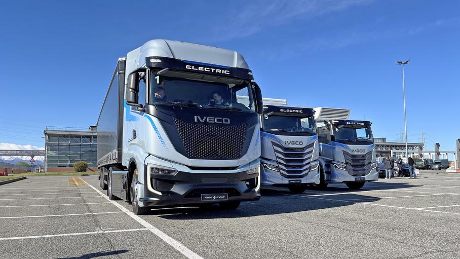 Iveco S-eWay Aero