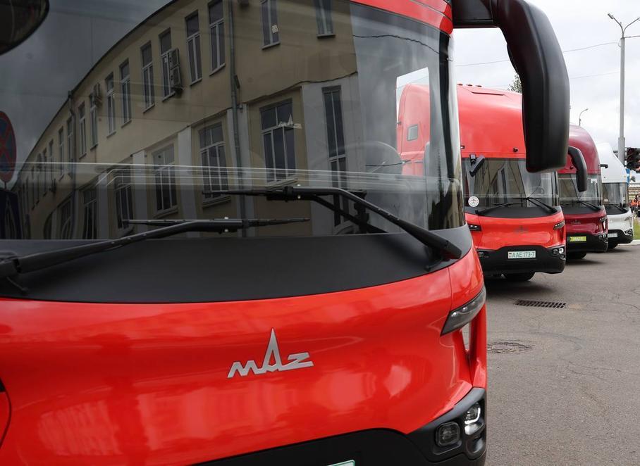 МАЗ-545001