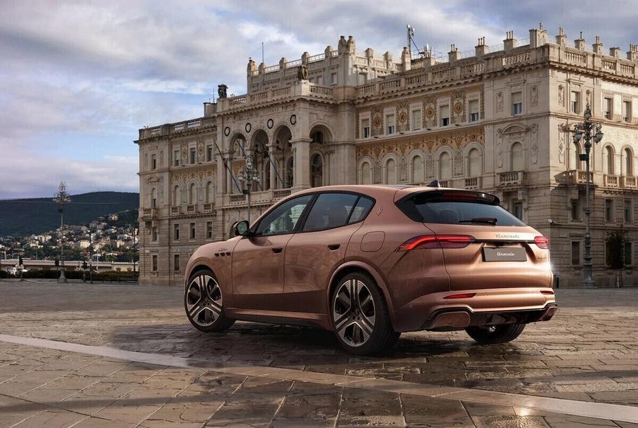 Maserati Grecale
