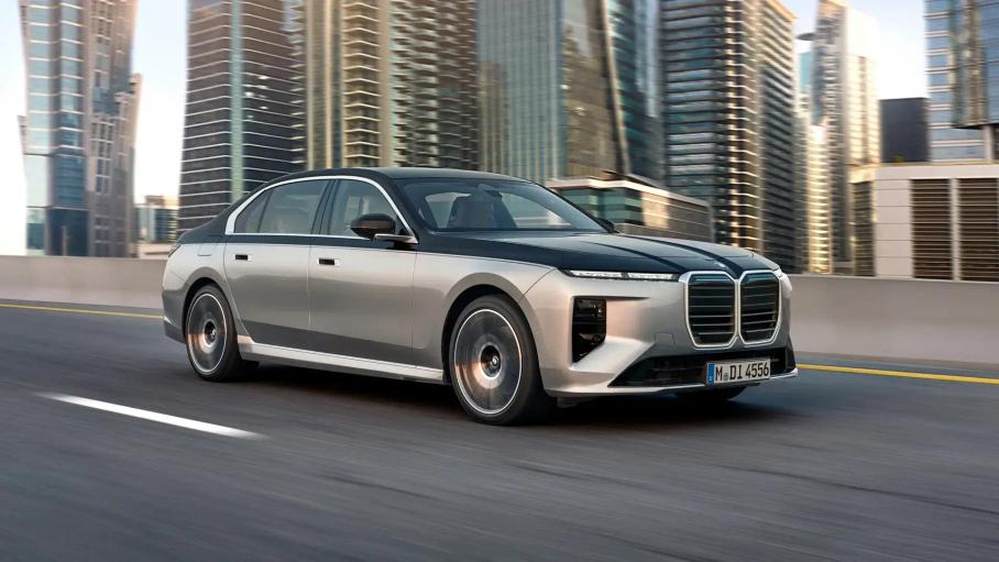 BMW M760 xDrive