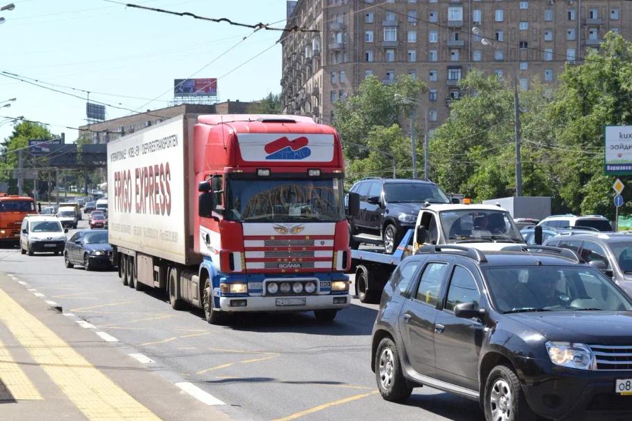 Фуры в Москве